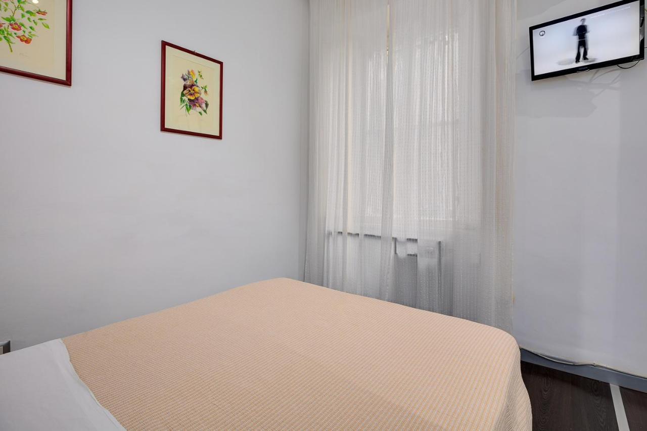 Penelope Casa de hóspedes 3*